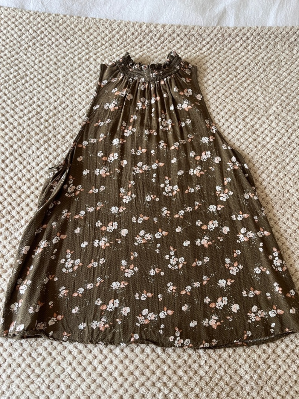 Olive Floral A-Line Sleeveless Blouse